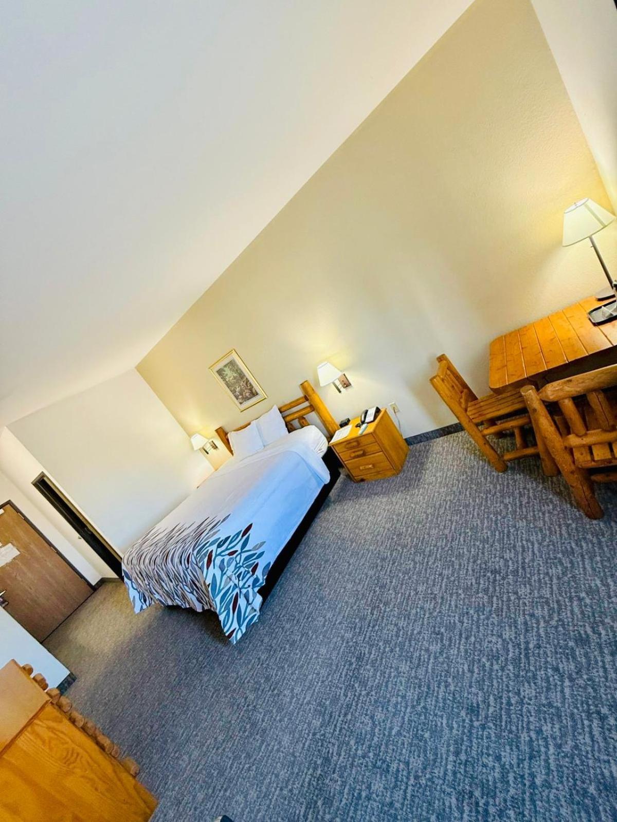 Knights Inn New Florence Екстериор снимка